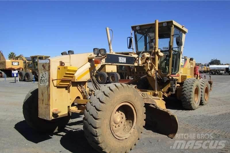 CAT 160H Grader