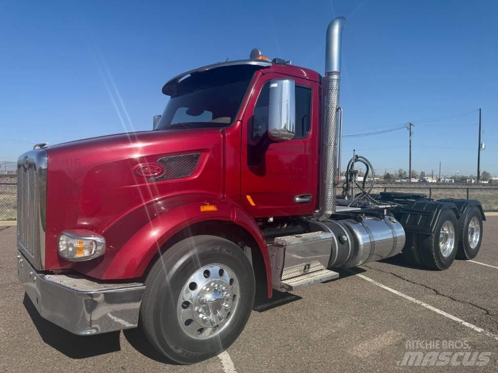 Peterbilt 567 Sattelzugmaschinen