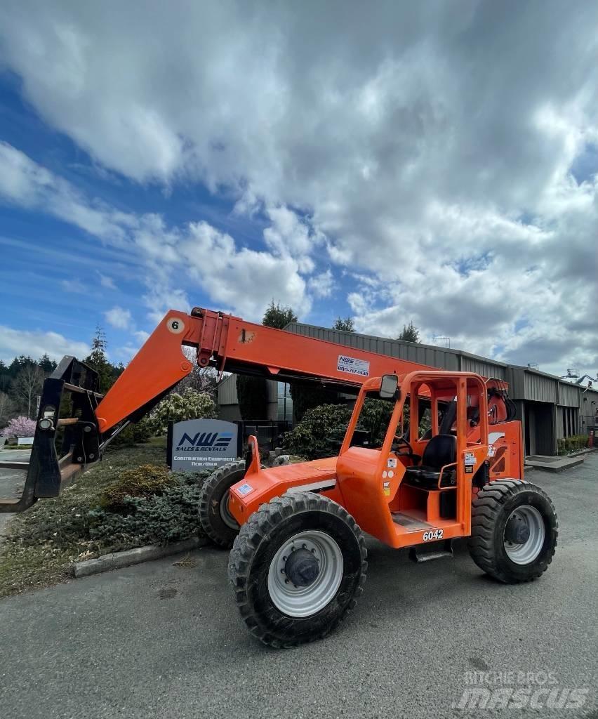 JLG 6042 Geländestapler