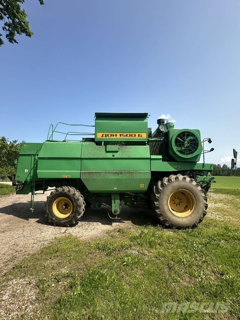 DON 1500B Mähdrescher