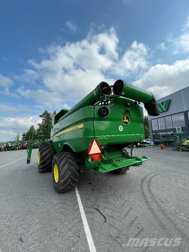 John Deere S760i Mähdrescher