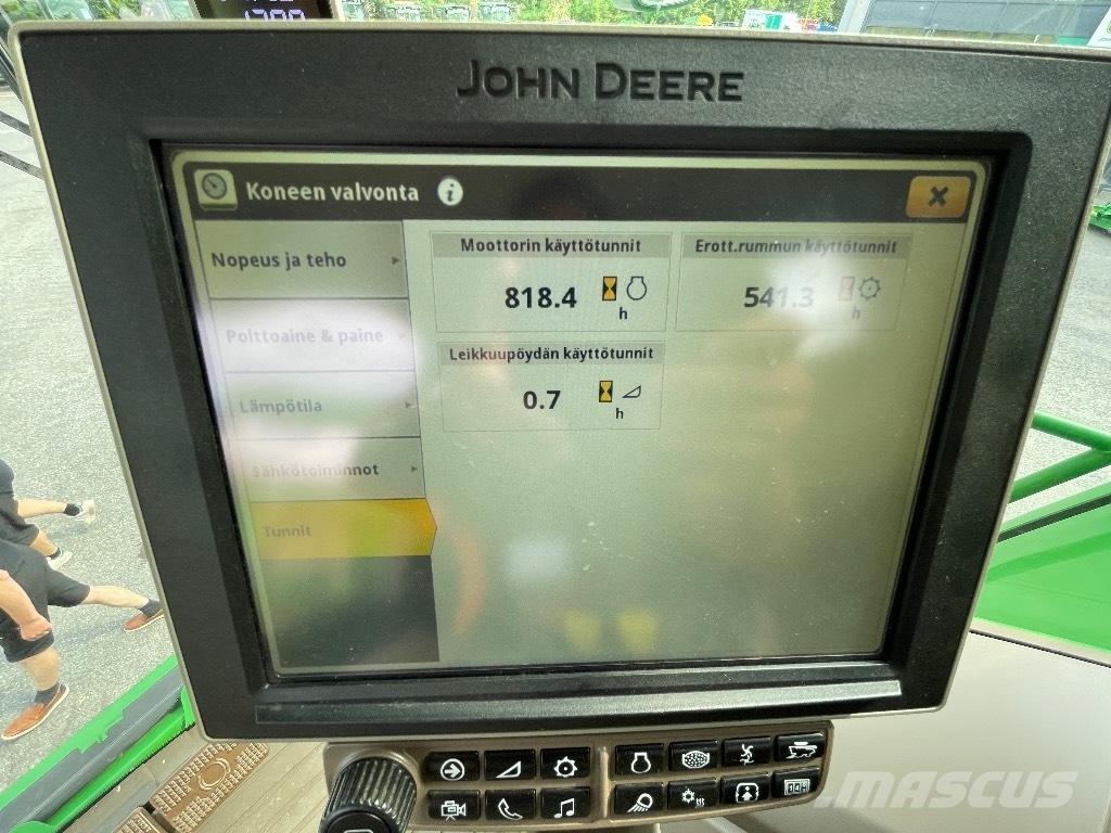 John Deere S760i Mähdrescher