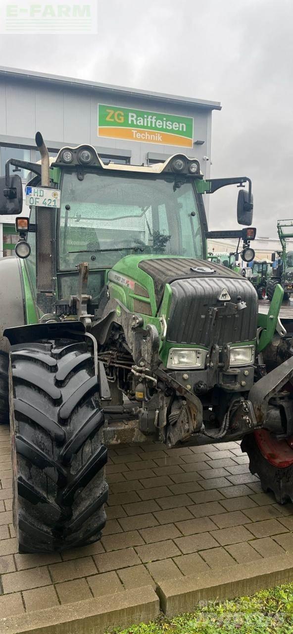 Fendt 211 S Traktoren