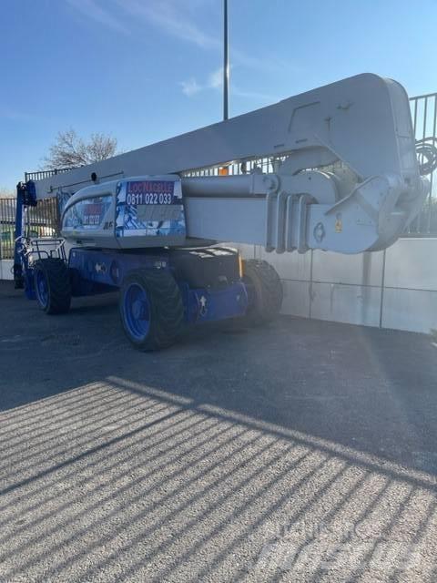 JLG 1250 AJP Gelenkteleskoparbeitsbühnen