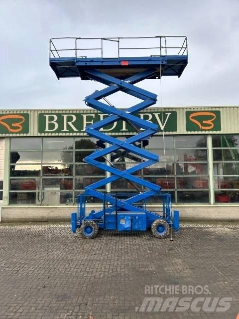 JLG 500 RTS Scheren-Arbeitsbühnen