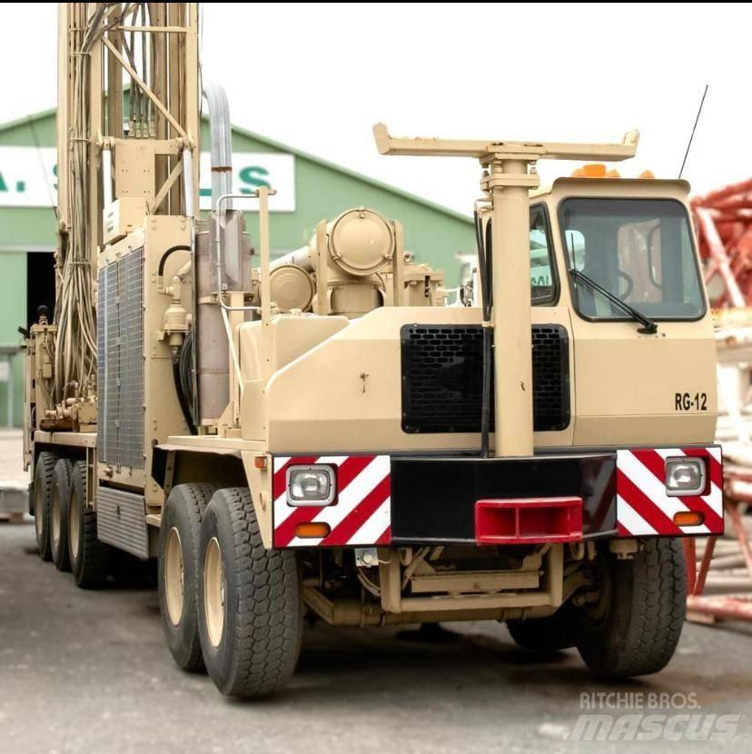 Atlas Copco RD20 III Fahrzeug mit mobiler Bohranlage