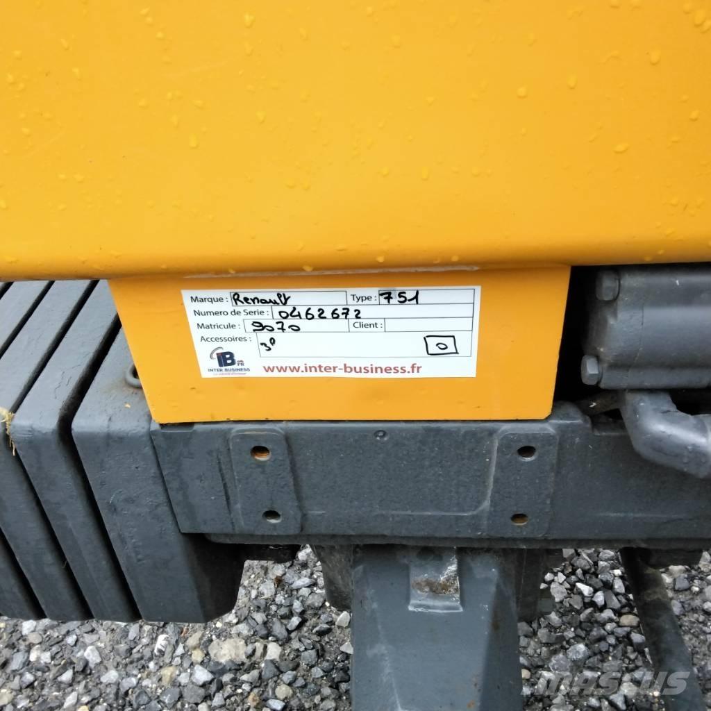 Renault 751 4s Traktoren