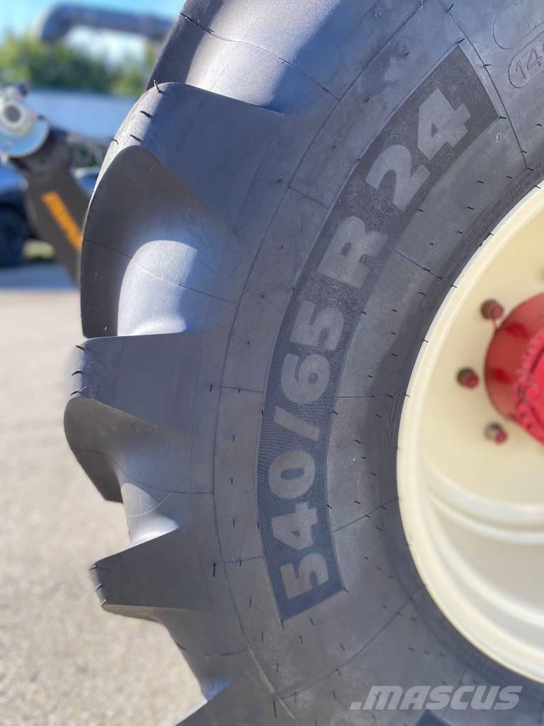 IHC 1246 AS Traktoren