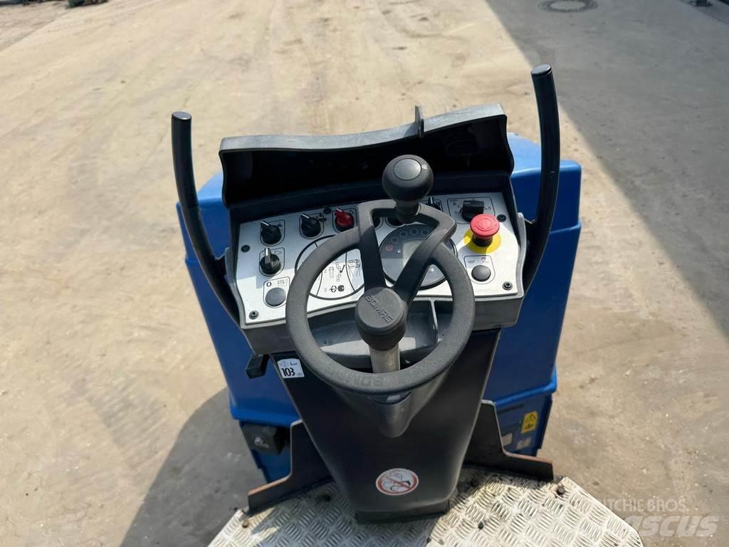 Bomag BW 100 AD-5 Tandemwalzen