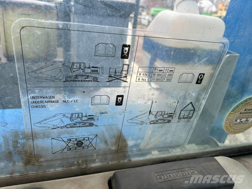 Liebherr R 944 C V Abrissbagger