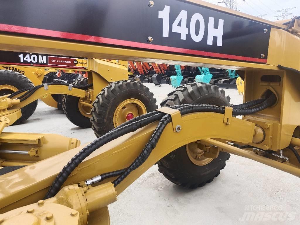 CAT 140H Grader