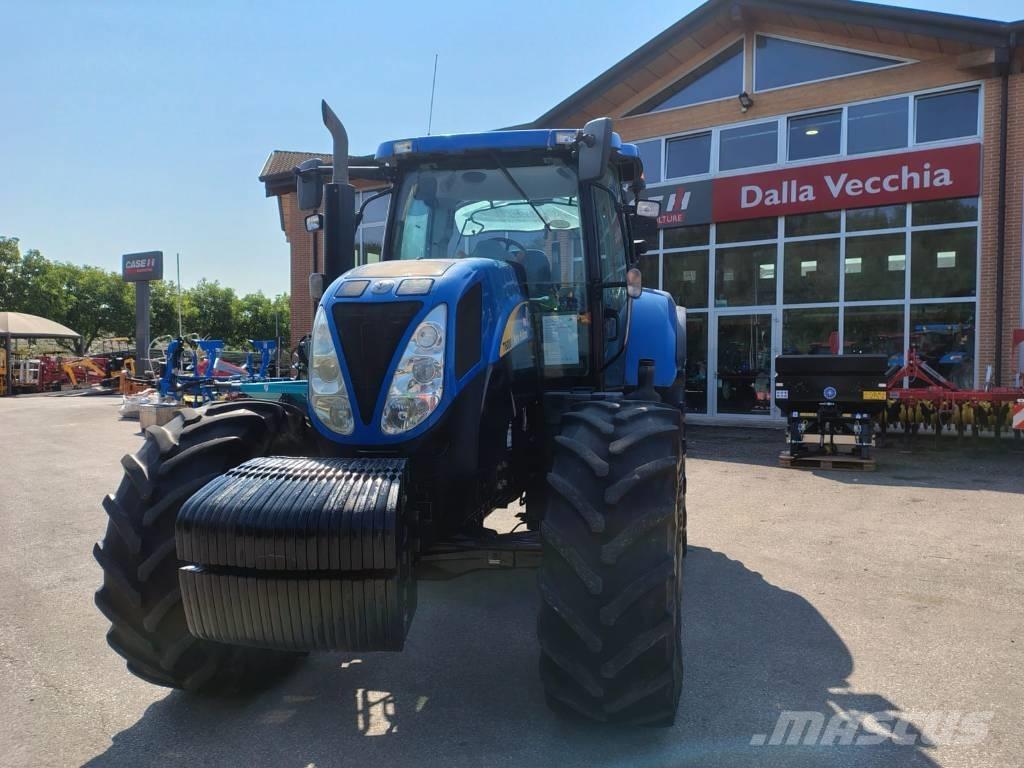 New Holland T 6080 Traktoren