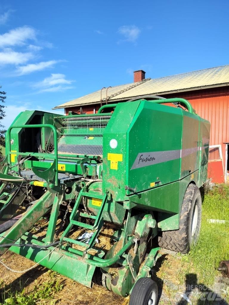 McHale Fusion 1 Rundballenpressen