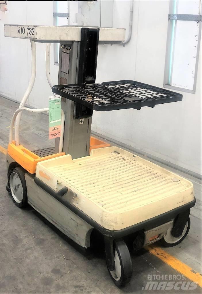 Crown WAV50-118 Mittelhub-Kommissionierer