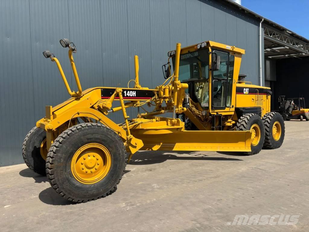 CAT 140H Grader