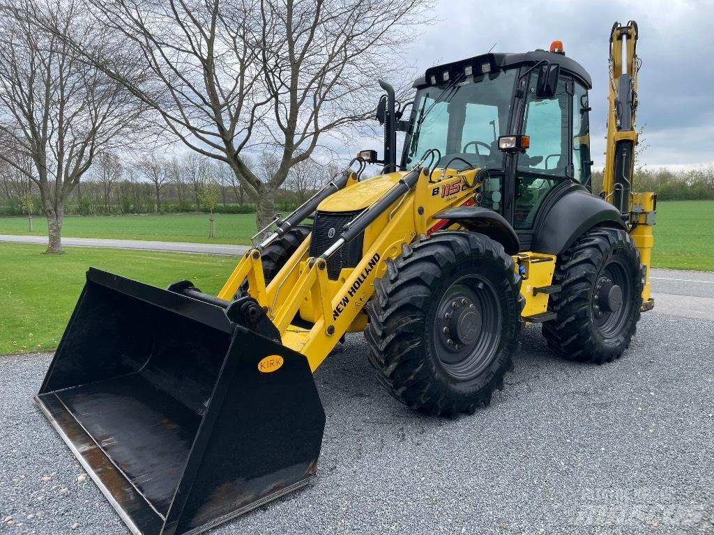 New Holland B115C Baggerlader