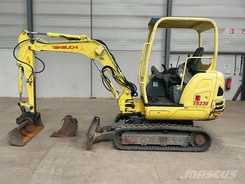 Takeuchi TB 230 Minibagger < 7t