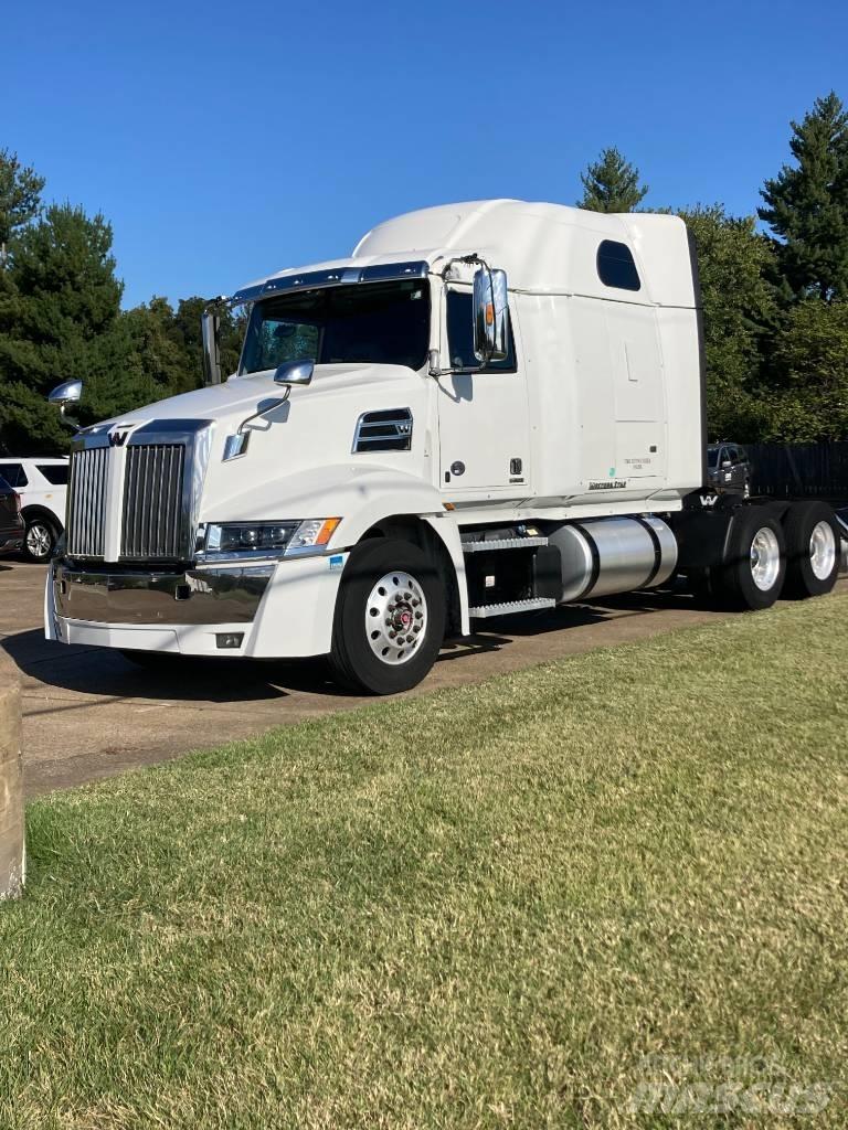 Western Star 5700 XE Sattelzugmaschinen