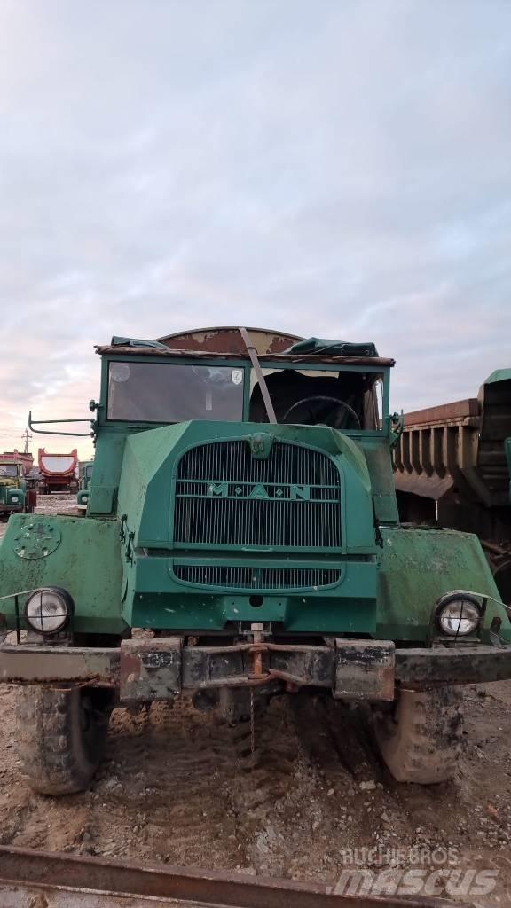 MAN 630 Kofferaufbau
