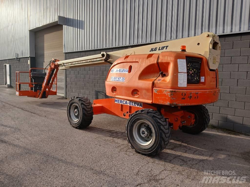 JLG 460SJ Teleskopbühnen
