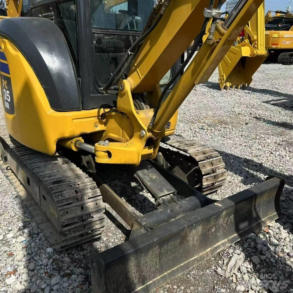 Komatsu 35 Raupenbagger