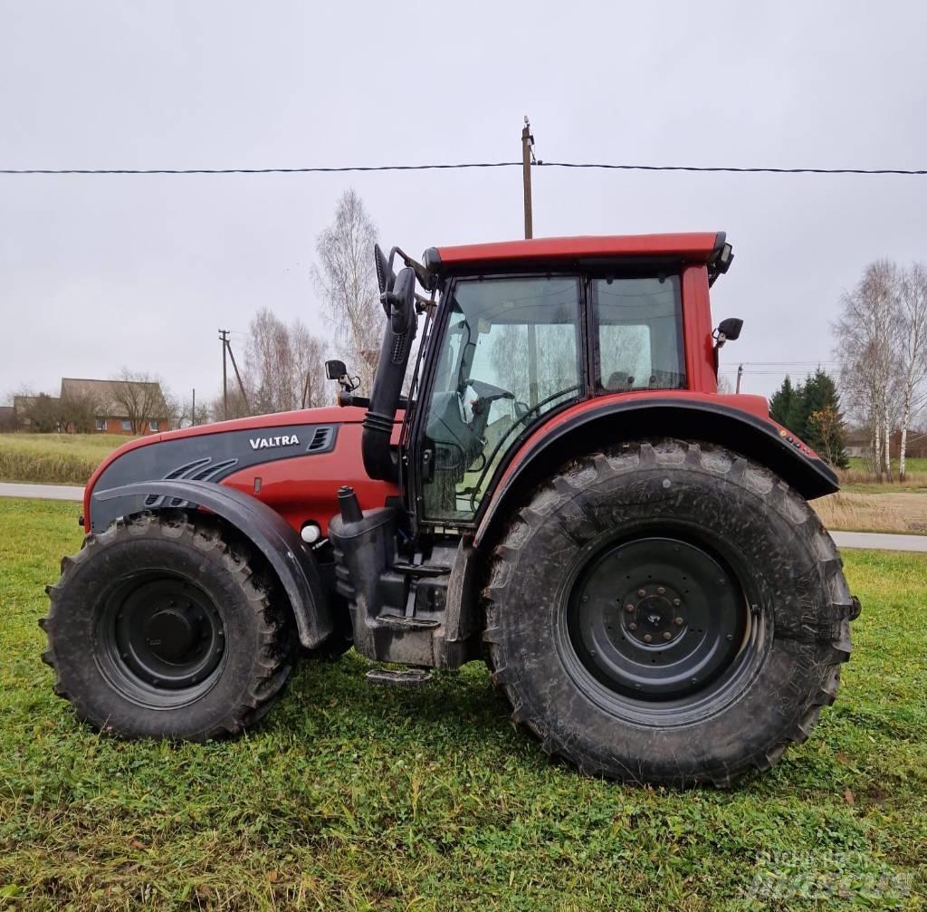 Valtra T 202 Versu Traktoren