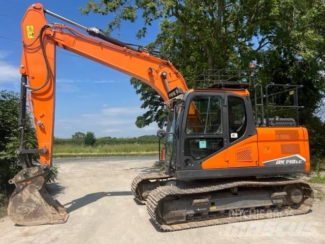 Doosan DX 140 LC-7 Raupenbagger