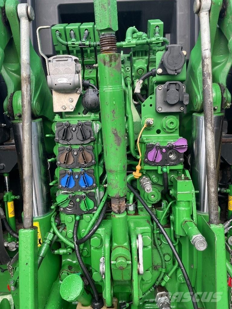 John Deere 6230R Traktoren