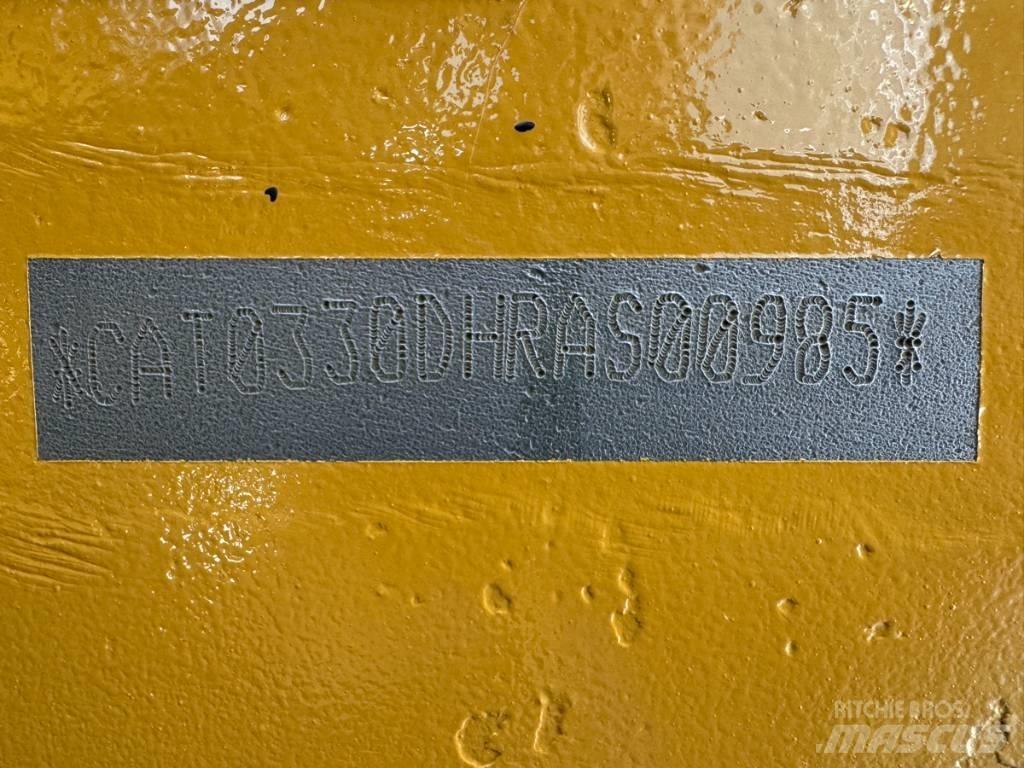 CAT 330 D Raupenbagger