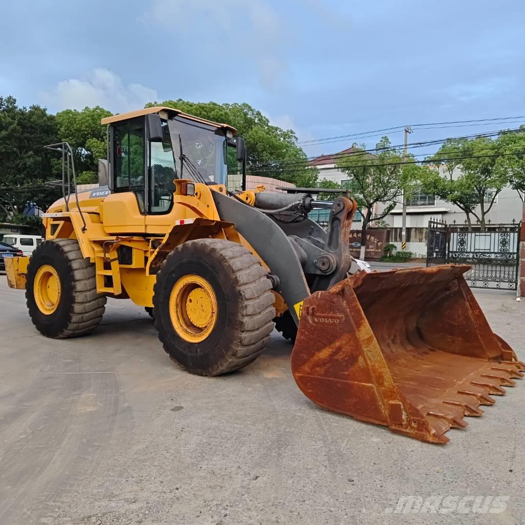 Volvo L120E Radlader