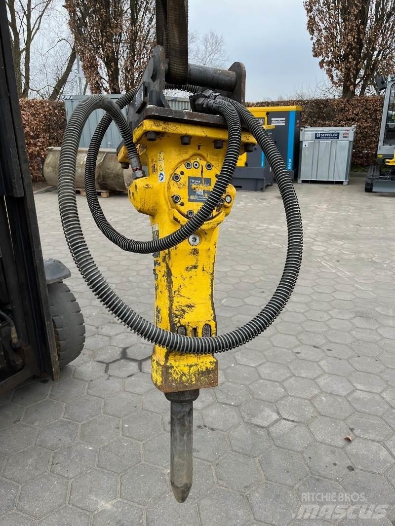 Atlas Copco SB202 Hammer / Brecher