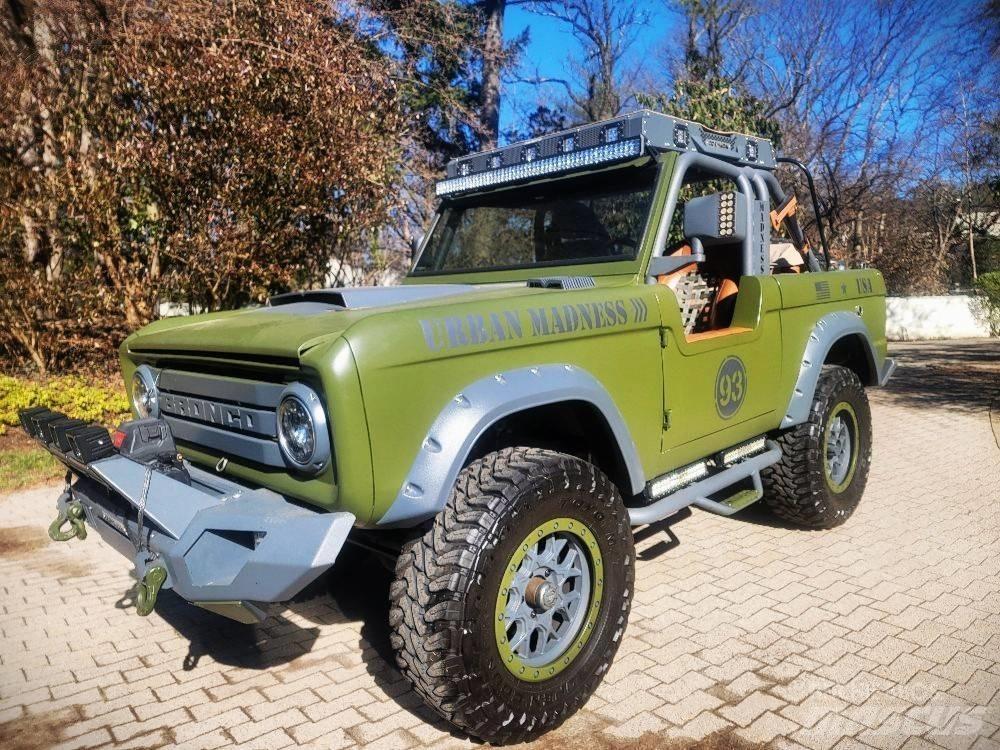 Ford Bronco PKWs
