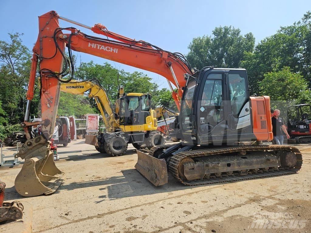 Hitachi ZX 135 US Raupenbagger