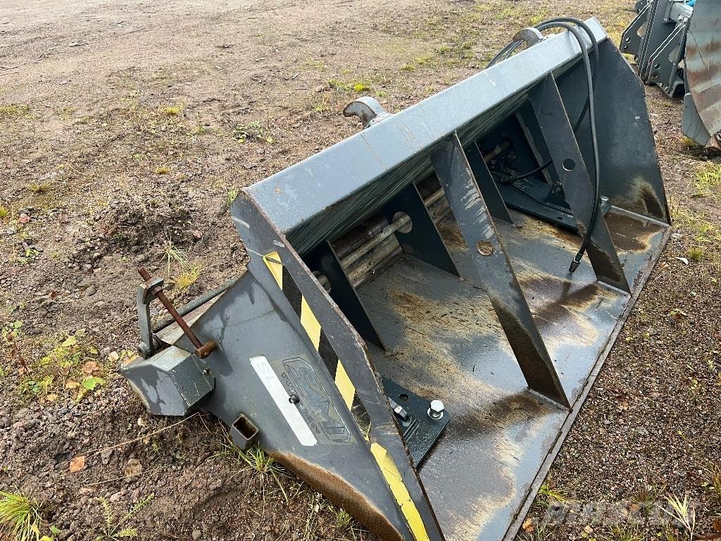 Sami 2000 Sand- und Salzstreuer