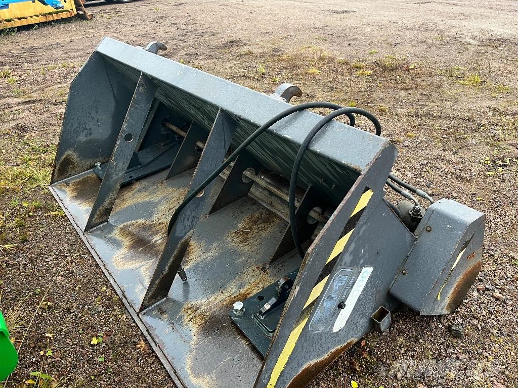 Sami 2000 Sand- und Salzstreuer