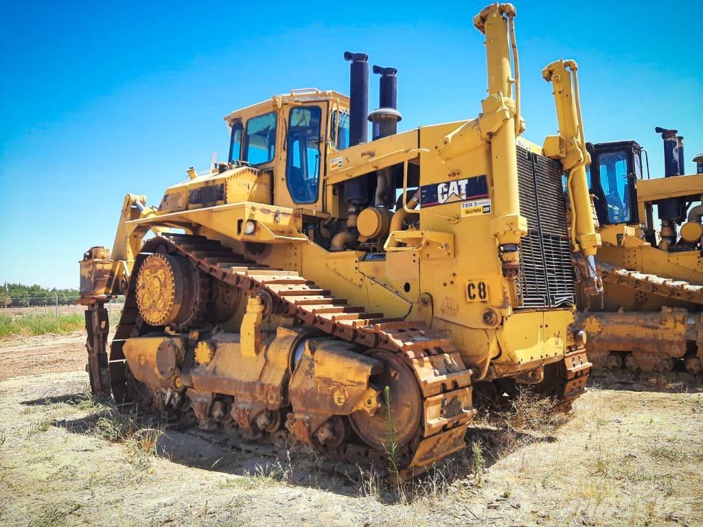CAT D10 Bulldozer