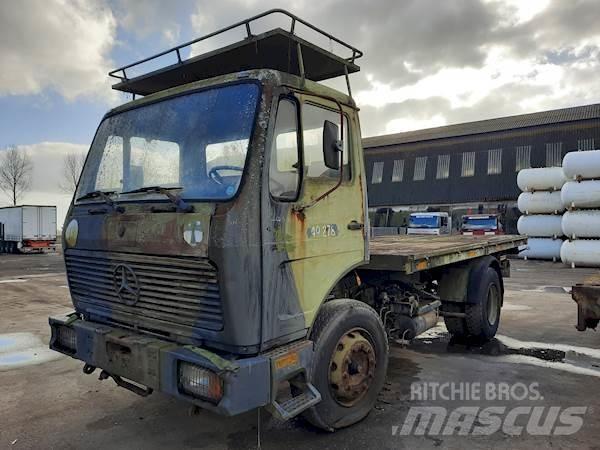 Mercedes-Benz 1213 Pritschenwagen/Pritschenwagen mit Seitenklappe