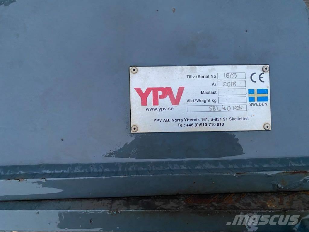 YPV Snöblad Pflüge