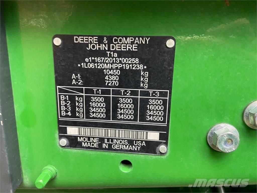 John Deere 6120M Traktoren