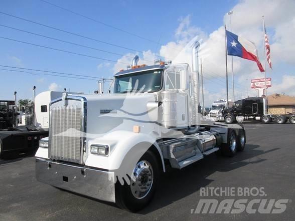 Kenworth W900L Sattelzugmaschinen