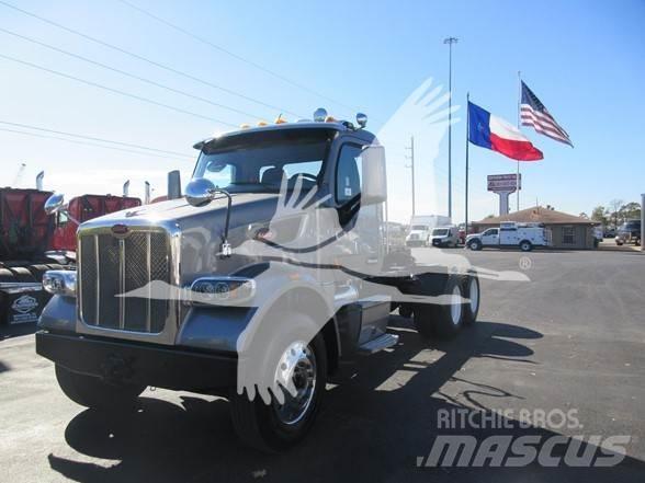 Peterbilt 567 Sattelzugmaschinen
