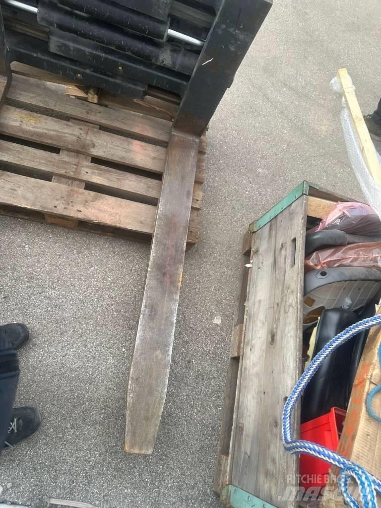  unbekannt Drehgerät Heftrucks overige