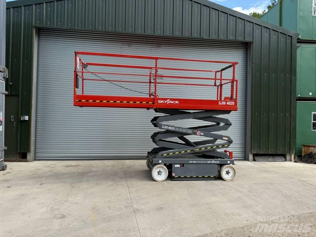 SkyJack SJ 4620 Scheren-Arbeitsbühnen