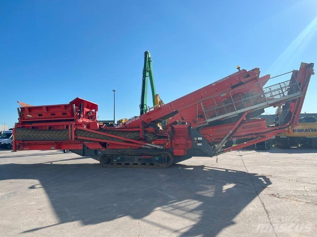Finlay 683 SuperTrak Sieb- und Brechanlagen