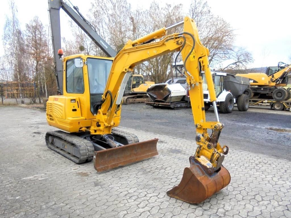 Takeuchi TB 235 Minibagger < 7t