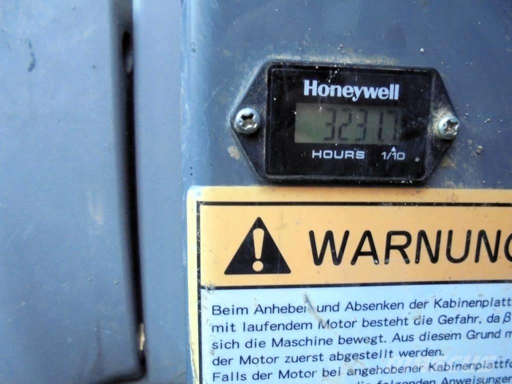 Takeuchi TB 235 Minibagger < 7t