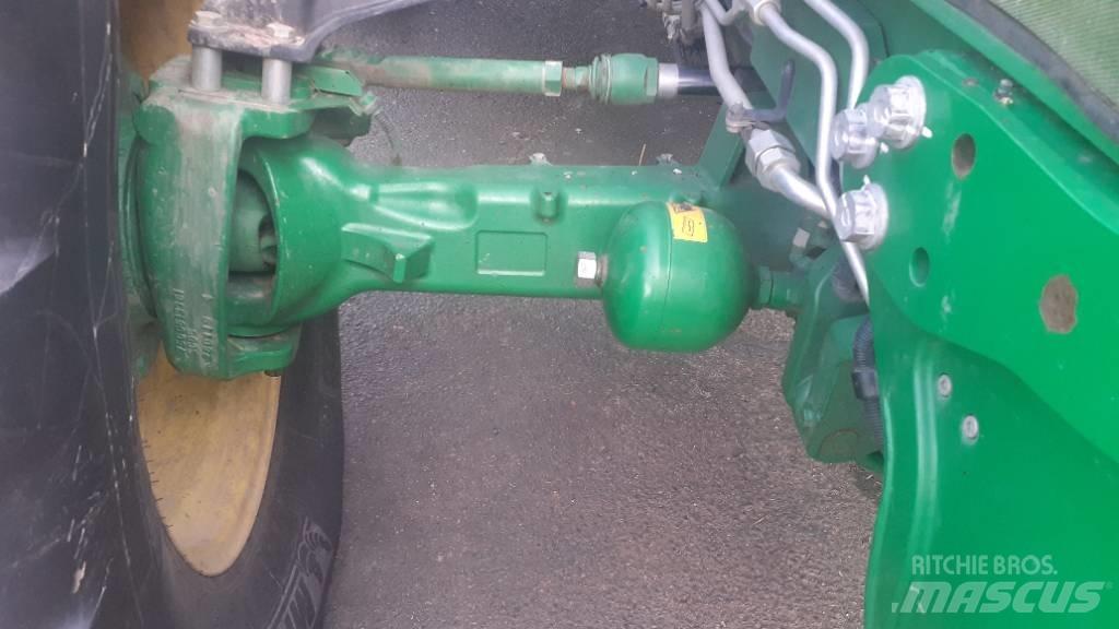 John Deere 6145 R Traktoren