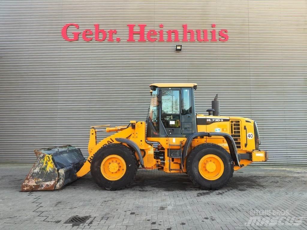 Hyundai HL 730-9 Radlader