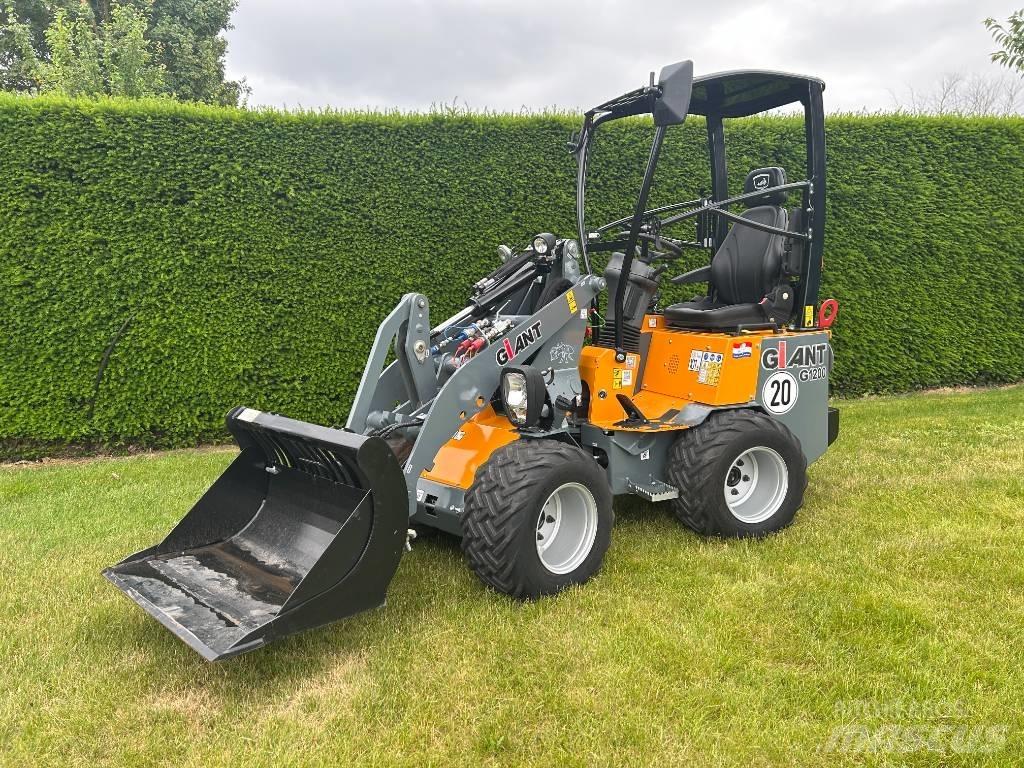 GiANT G 1200 Minilader