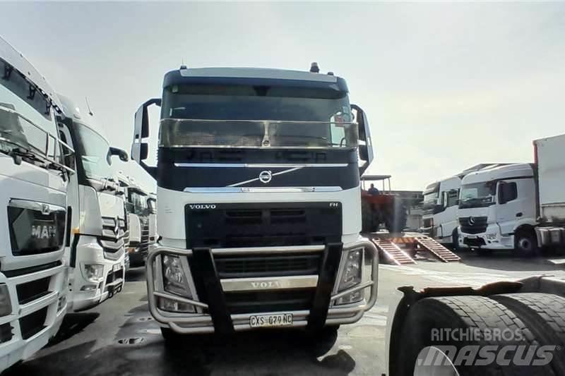 Volvo FH440 Andere Fahrzeuge